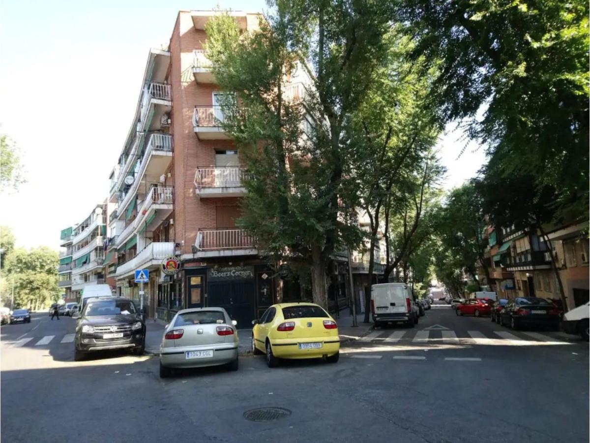 Precioso Estudio Situado En La Zona De Ventas Barbadillo Der * Madri